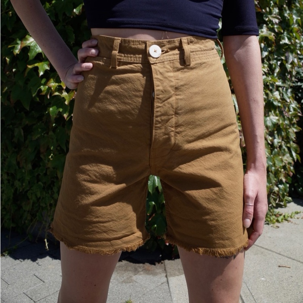 Jesse Kamm sailor shorts in Tobacco